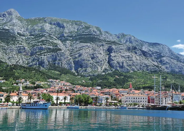 Lovely Home In Makarska